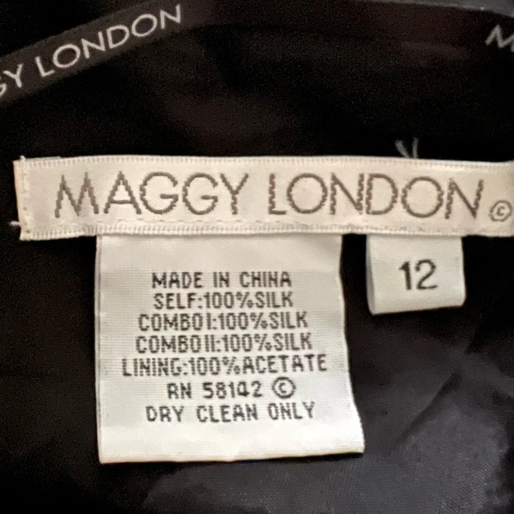 Maggy London Elegant Silk Dress - Picture 3 of 3